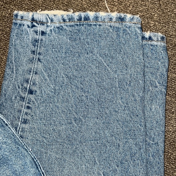 Zara High-Waisted Mom Ripped Denim Jeans Size 36 - Picture 12 of 16